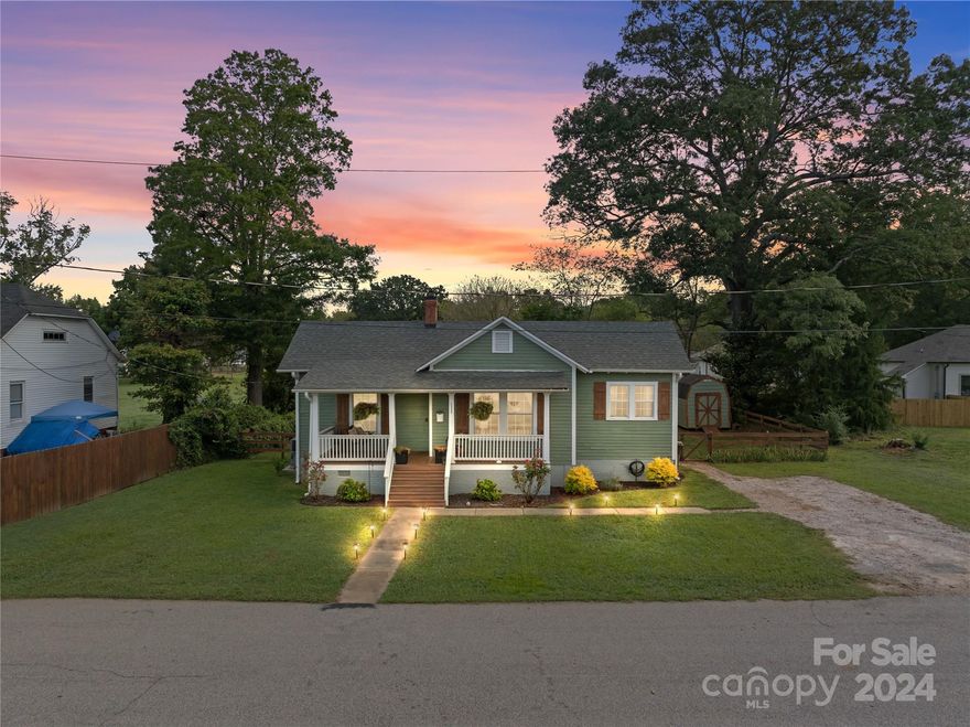 This cute home is full of so much charm! When you step into the open floor plan, you will notice the beautiful hardwoods, natural light, and high ceilings. Next, you'll notice the updated kitchen and eating area, the elevated primary bedroom with custom trim work, the beautifully remodeled bathroom, and the large guest room/office! This cozy home is move-in ready for the next buyer! Conveniently located near York and Rock Hill!