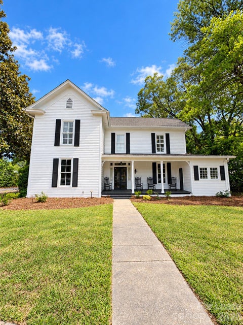 Photo of 500 John Street #Room 4, Matthews, NC 28105 (MLS # 4431352)