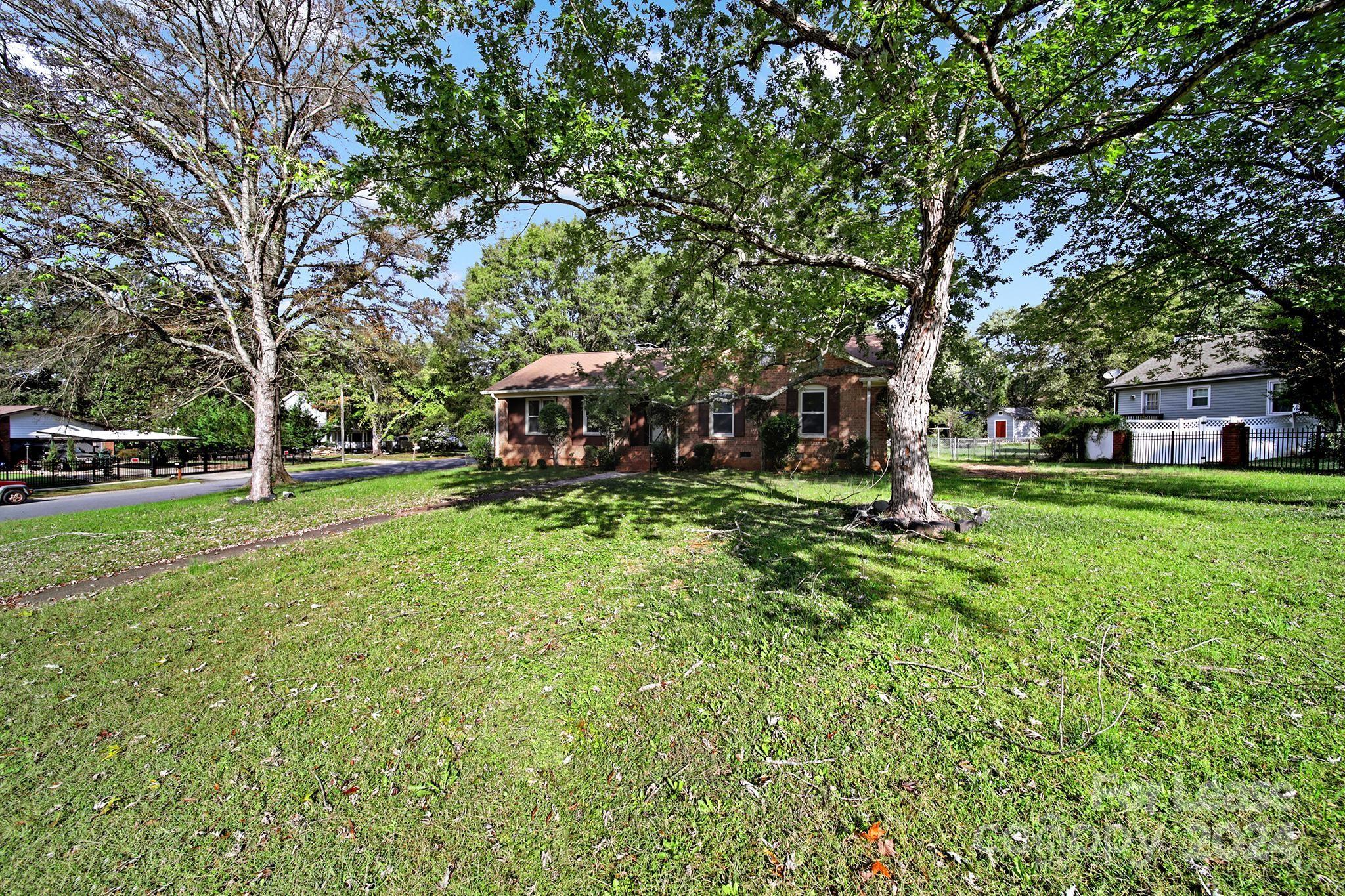 Birnam Woods - Residential Lease