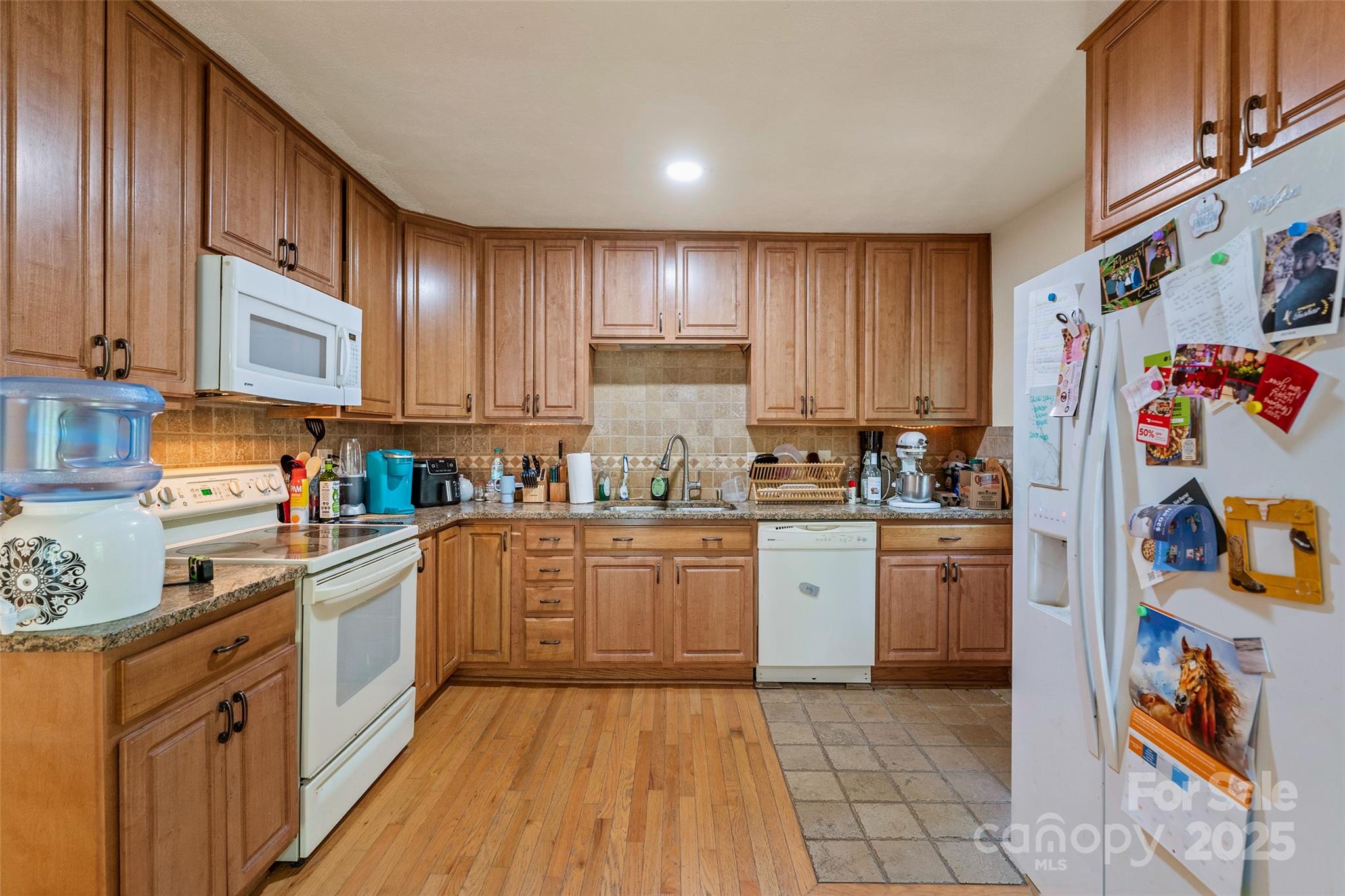 14 Luckenbach Drive