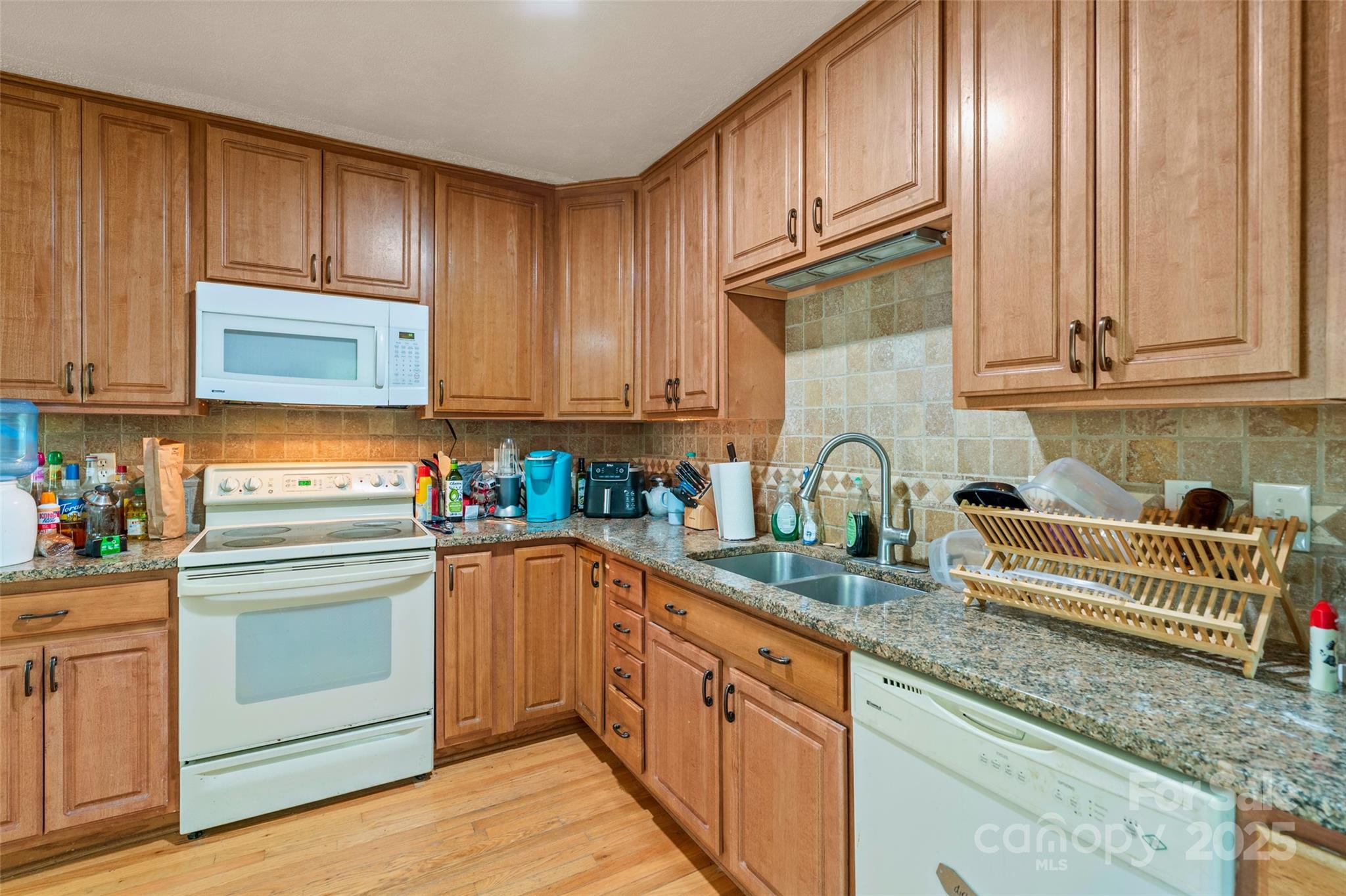 14 Luckenbach Drive