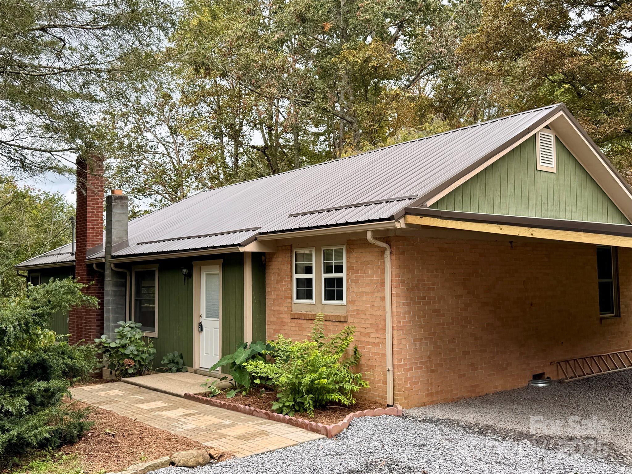 14 18 and 20 Luckenbach Drive