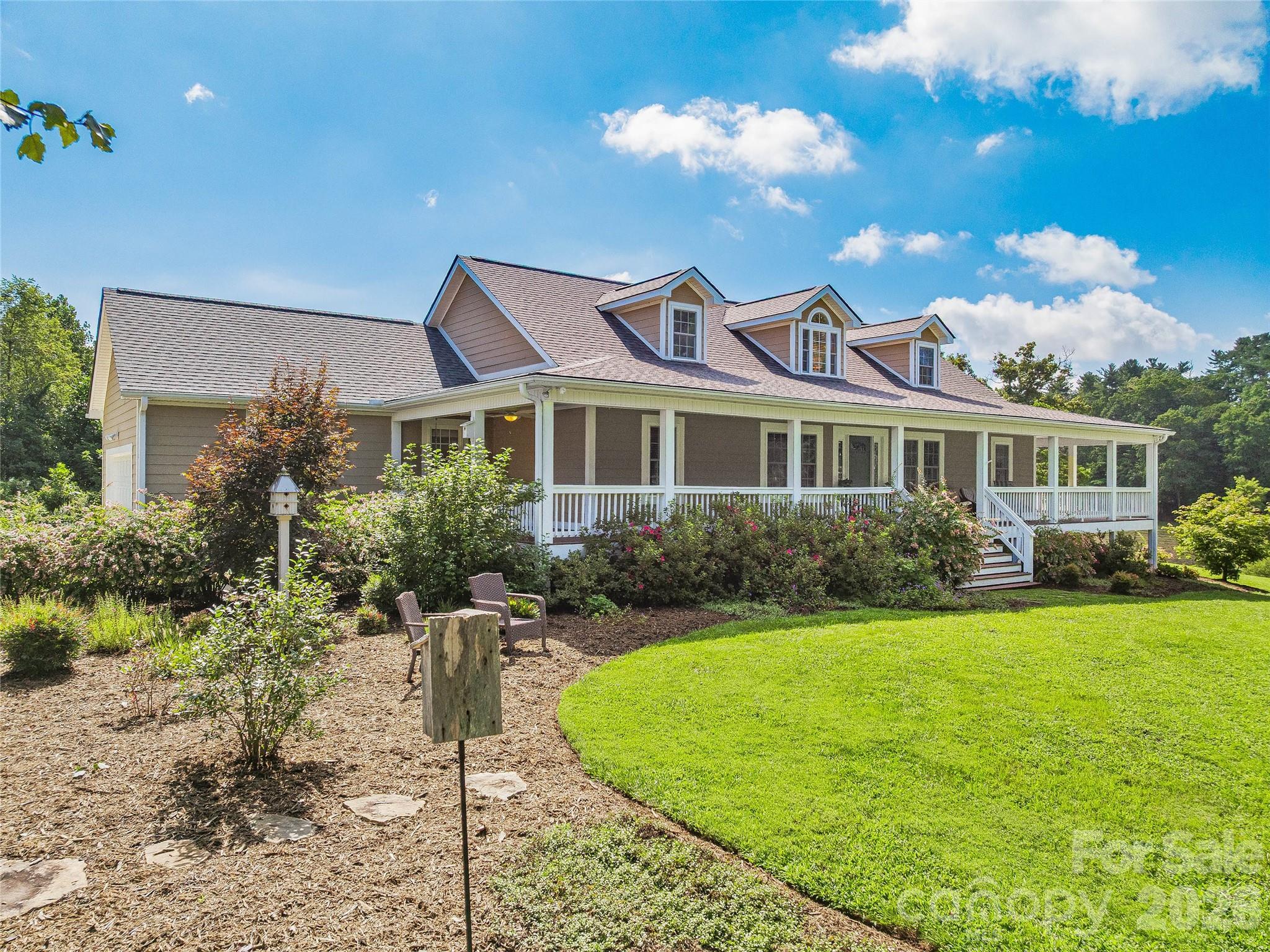 34 Ridge Glen Lane