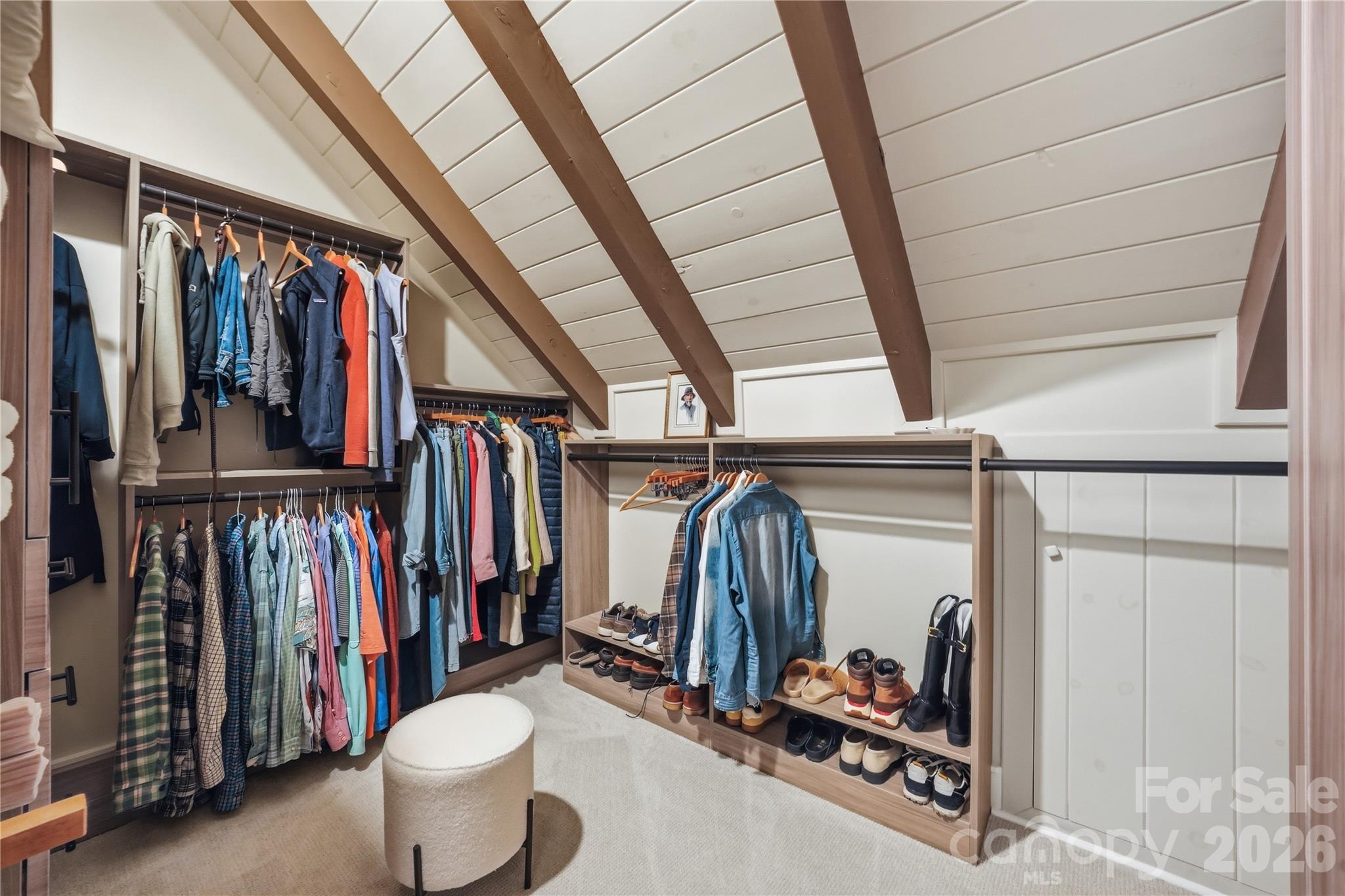 Valle Cay - Residential