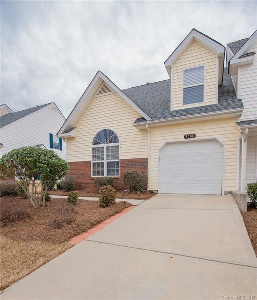IMMACULATE townhome with master on main! Upgraded fixtures! Refrigerator and washer/dryer remain. This home is move-in ready. Flexible living space with bedroom and upstairs loft with full bathroom. Great location and fast commute to Ballantyne. Pergola to remain