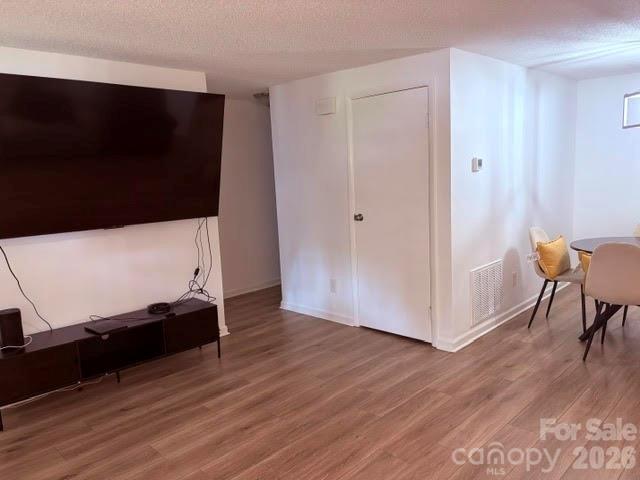 11806 Battery Place