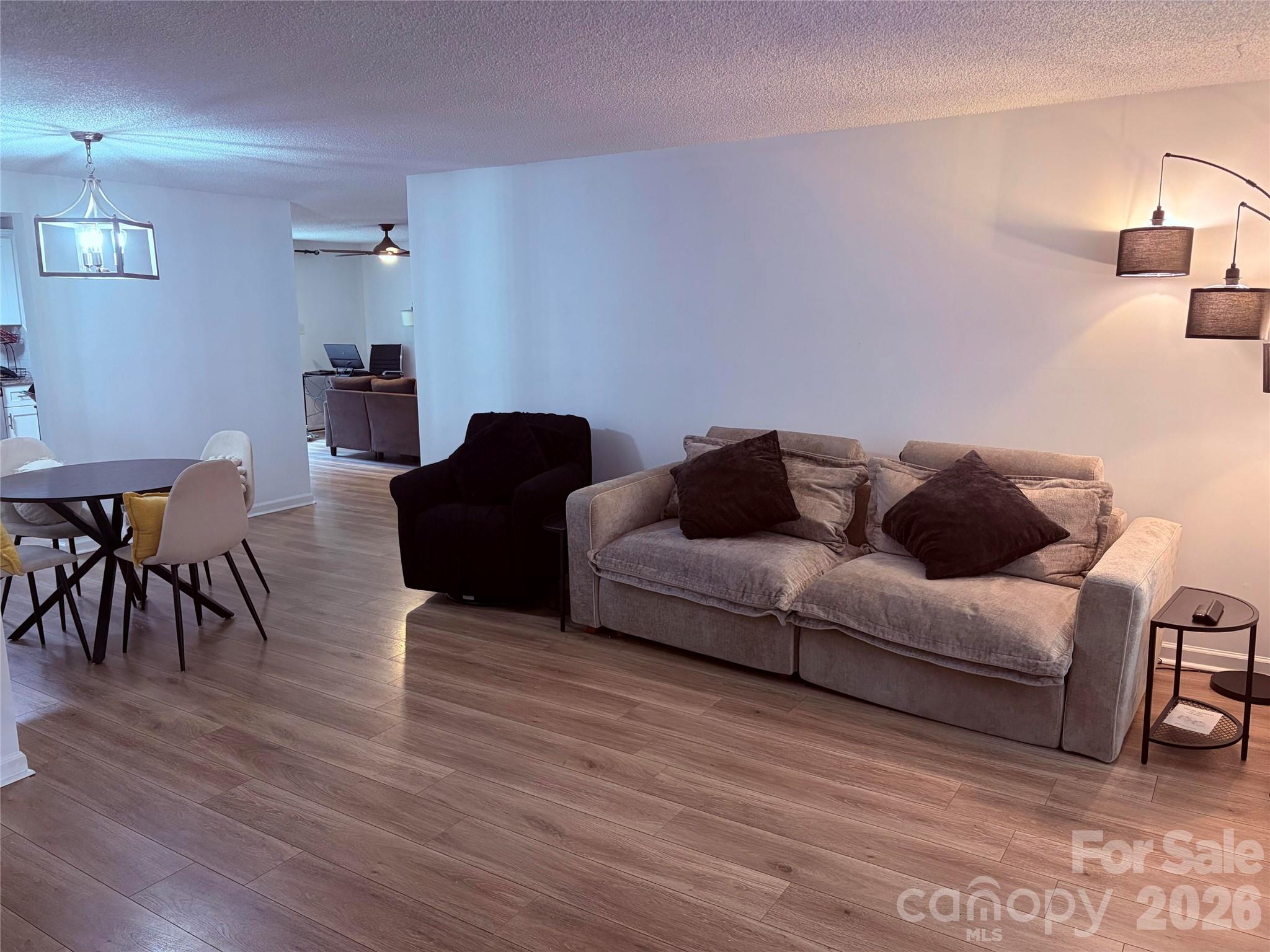 11806 Battery Place