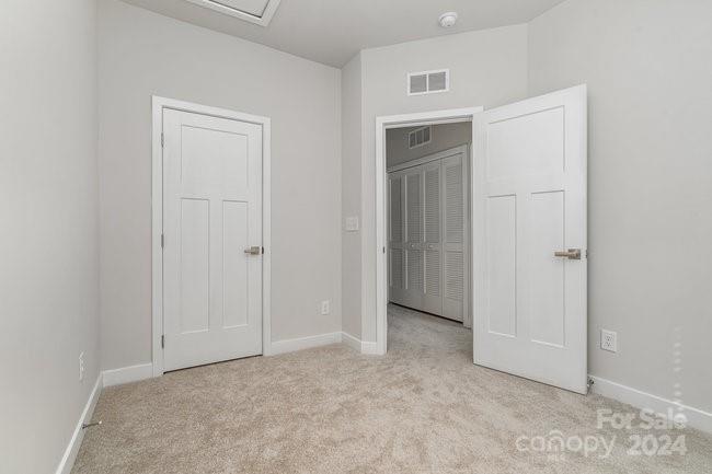 The Towns at Mallard Mills - Residential