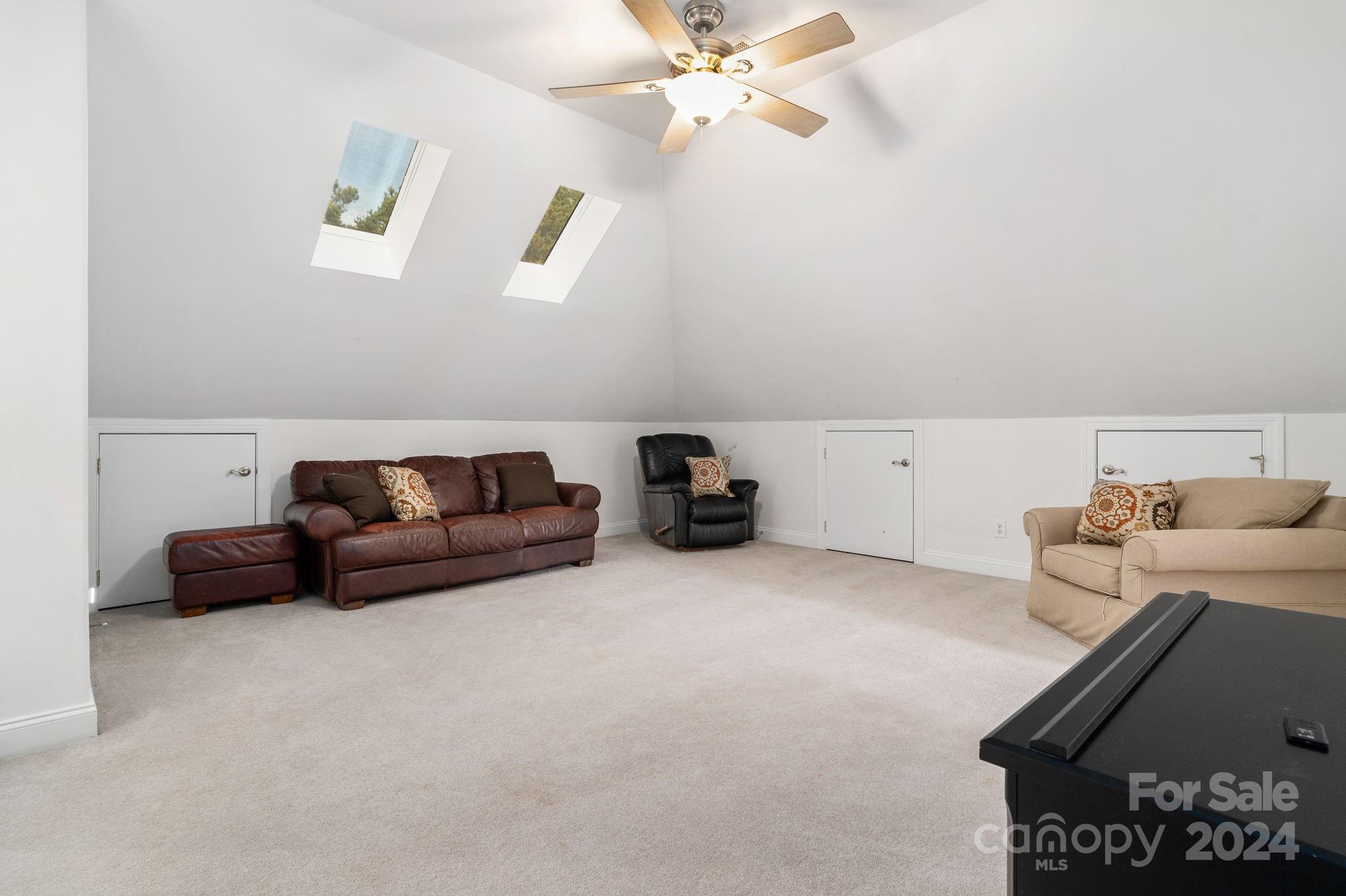 Huntington Farms - Residential