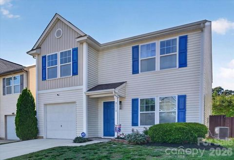 Photo of 2610 Bramble Ridge Court, Charlotte, NC 28215 (MLS # 4383197)