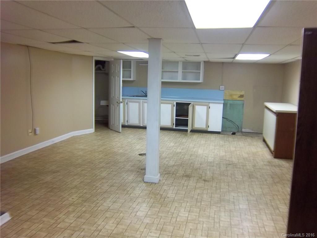 CLUB ACRES - Residential