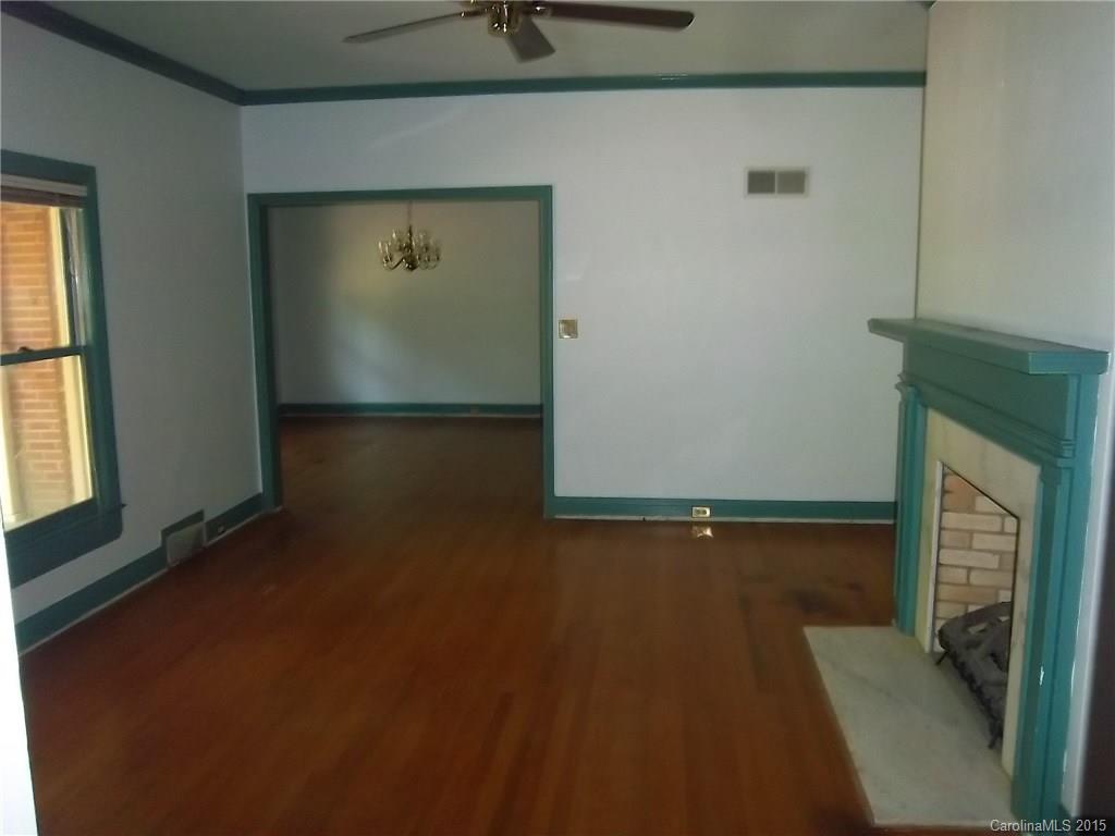 CLUB ACRES - Residential