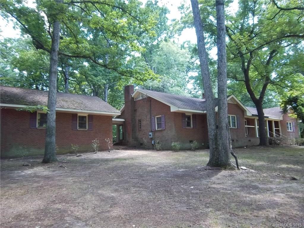 CLUB ACRES - Residential