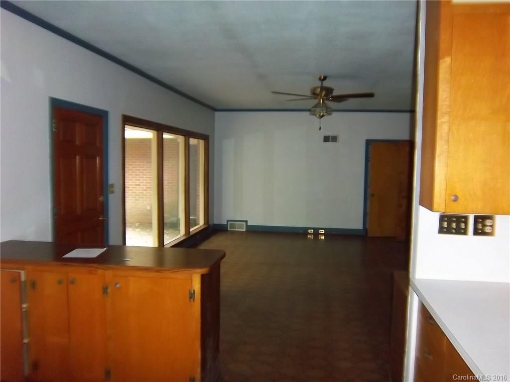 CLUB ACRES - Residential