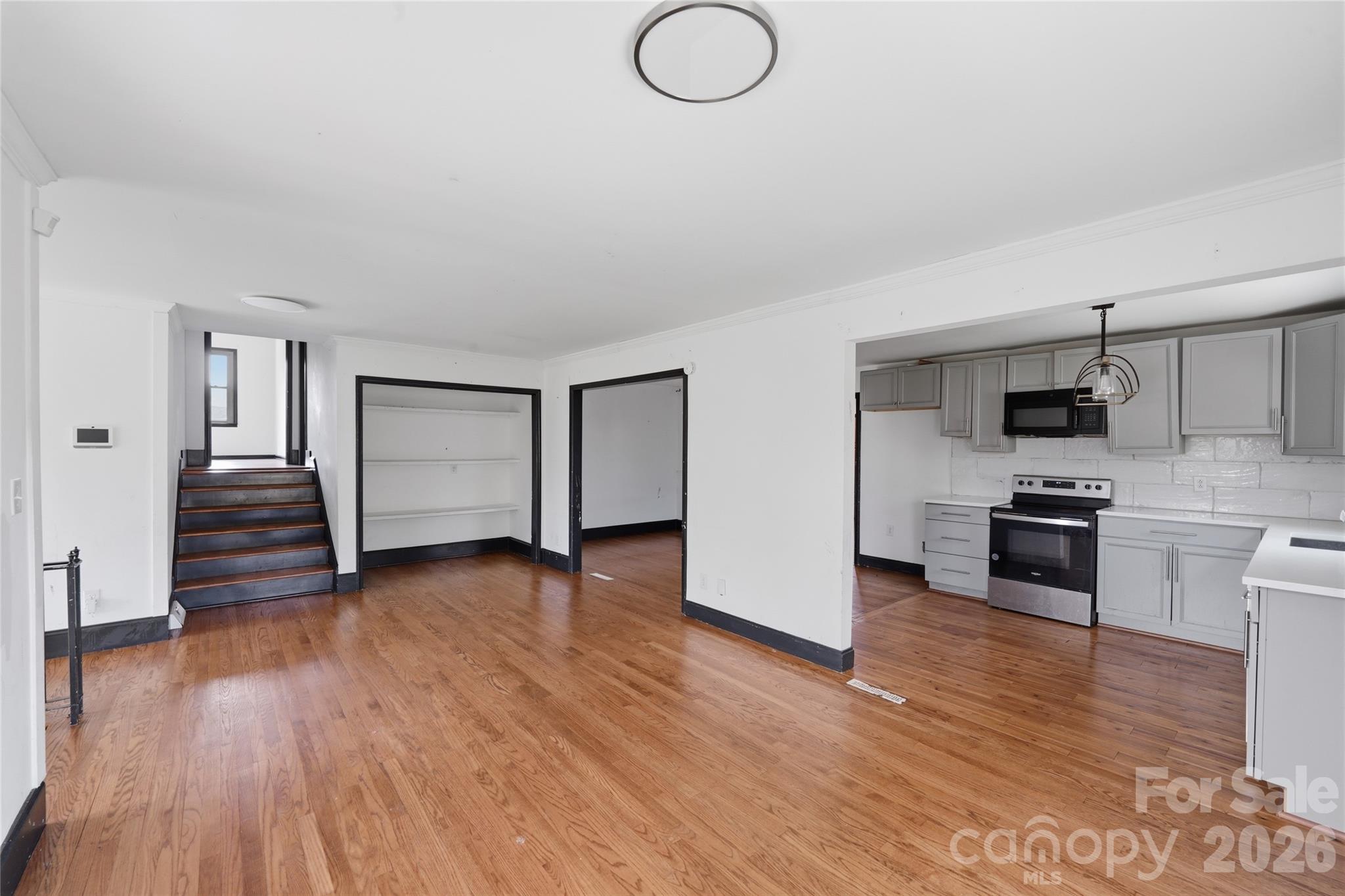 Oaklawn Park - Residential