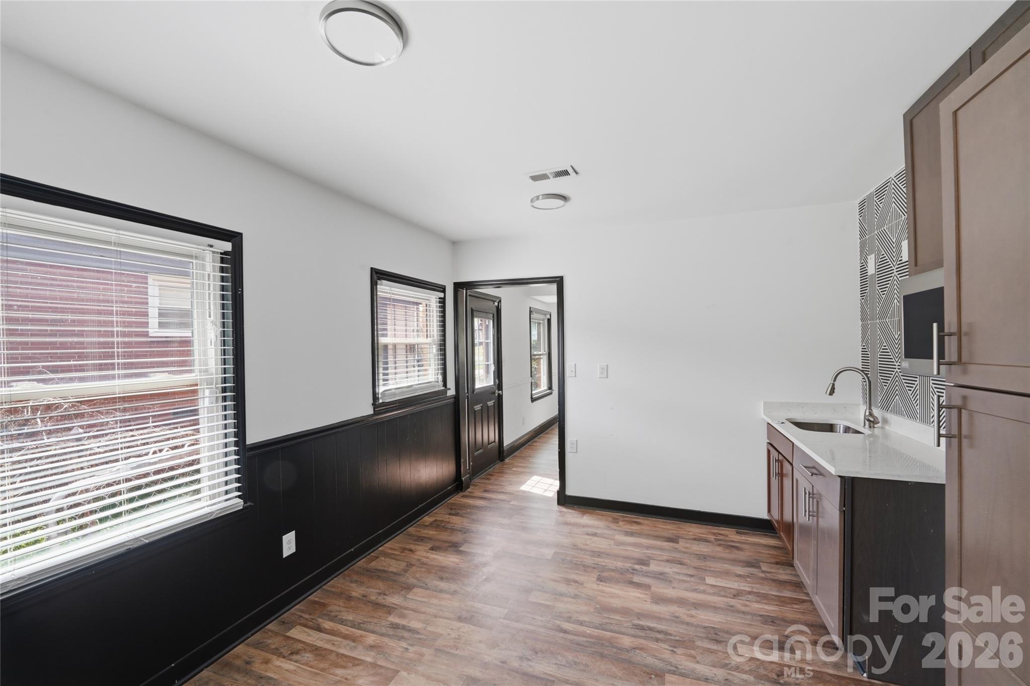 Oaklawn Park - Residential