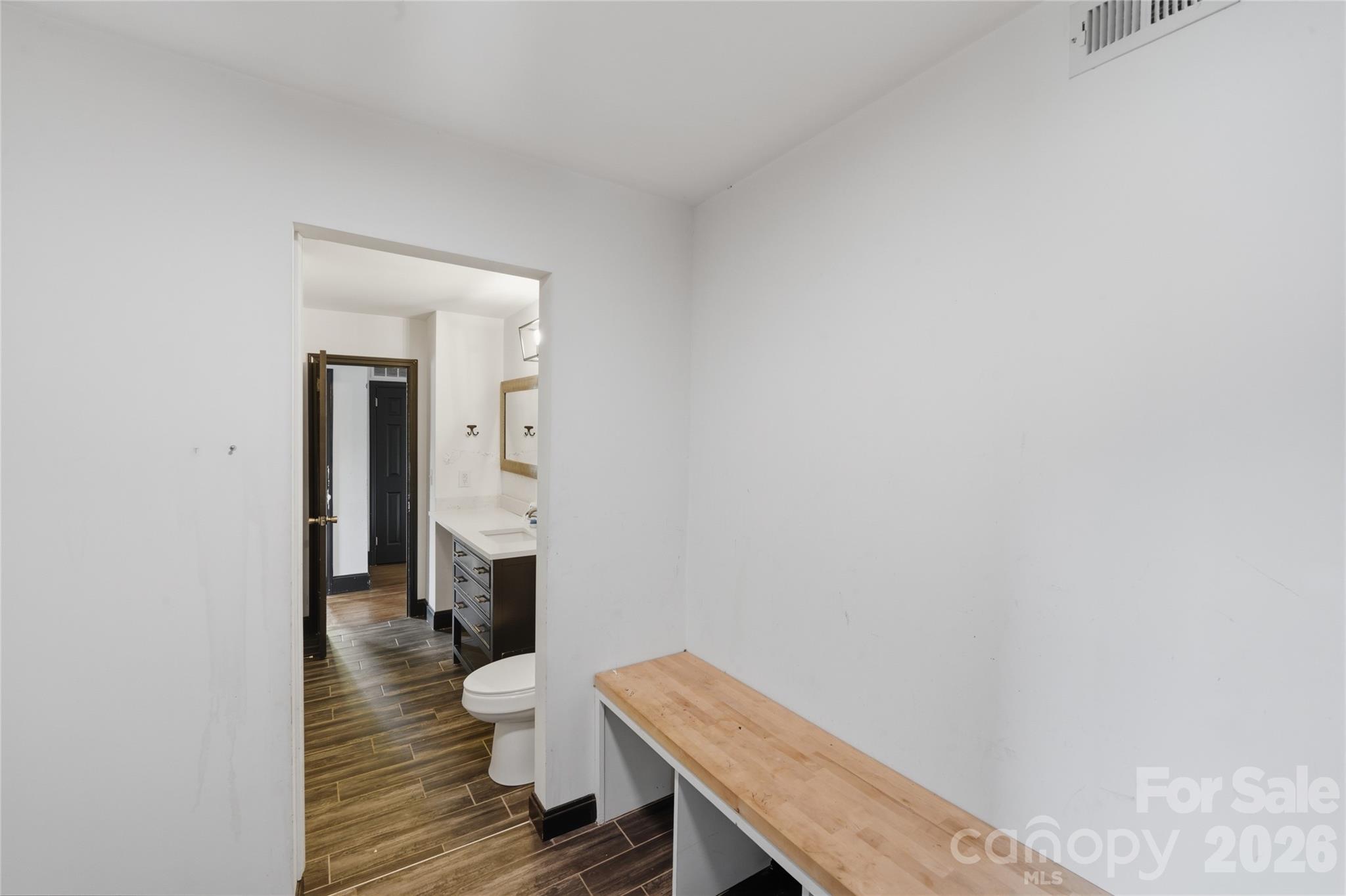 Oaklawn Park - Residential