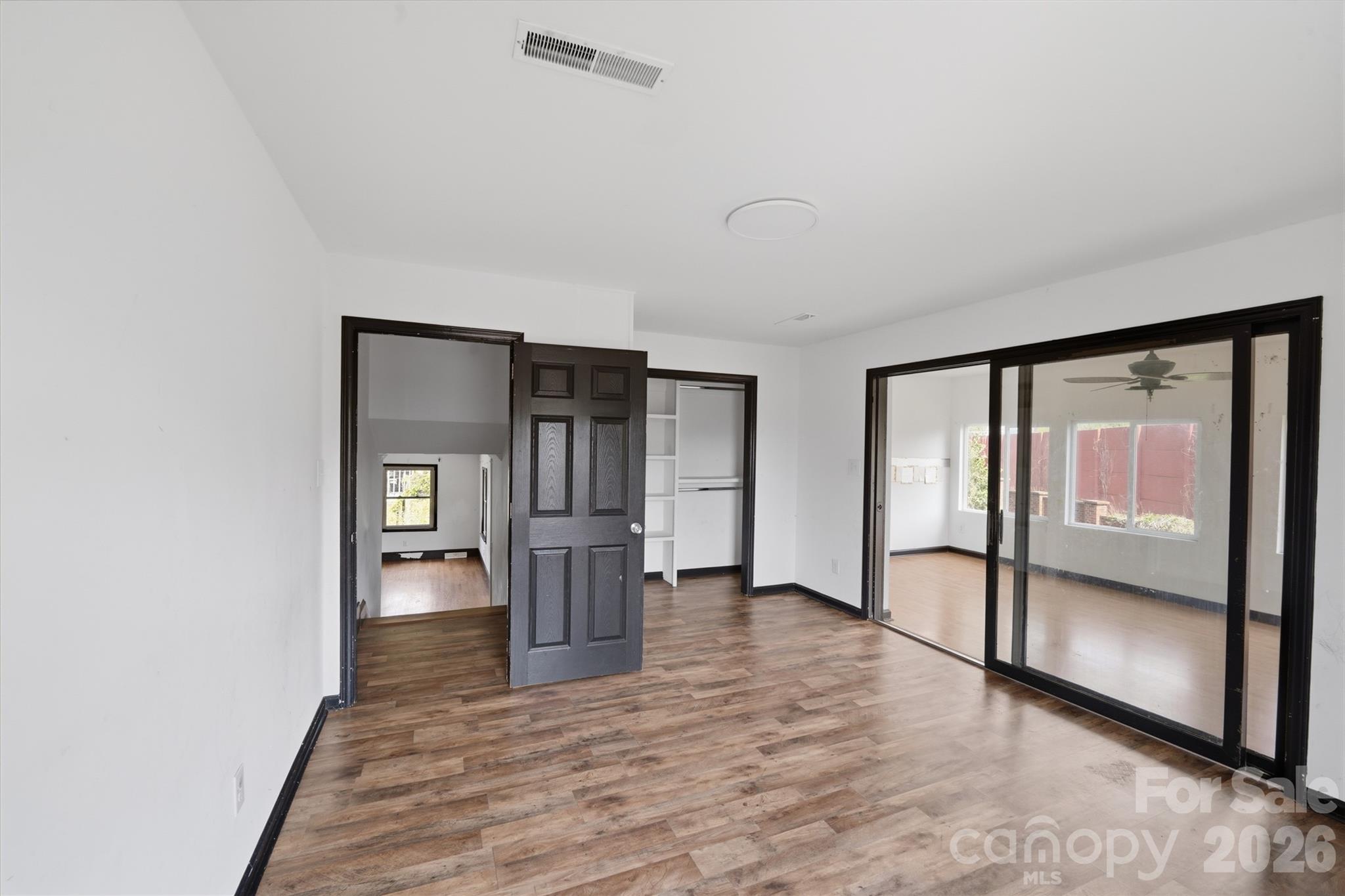 Oaklawn Park - Residential