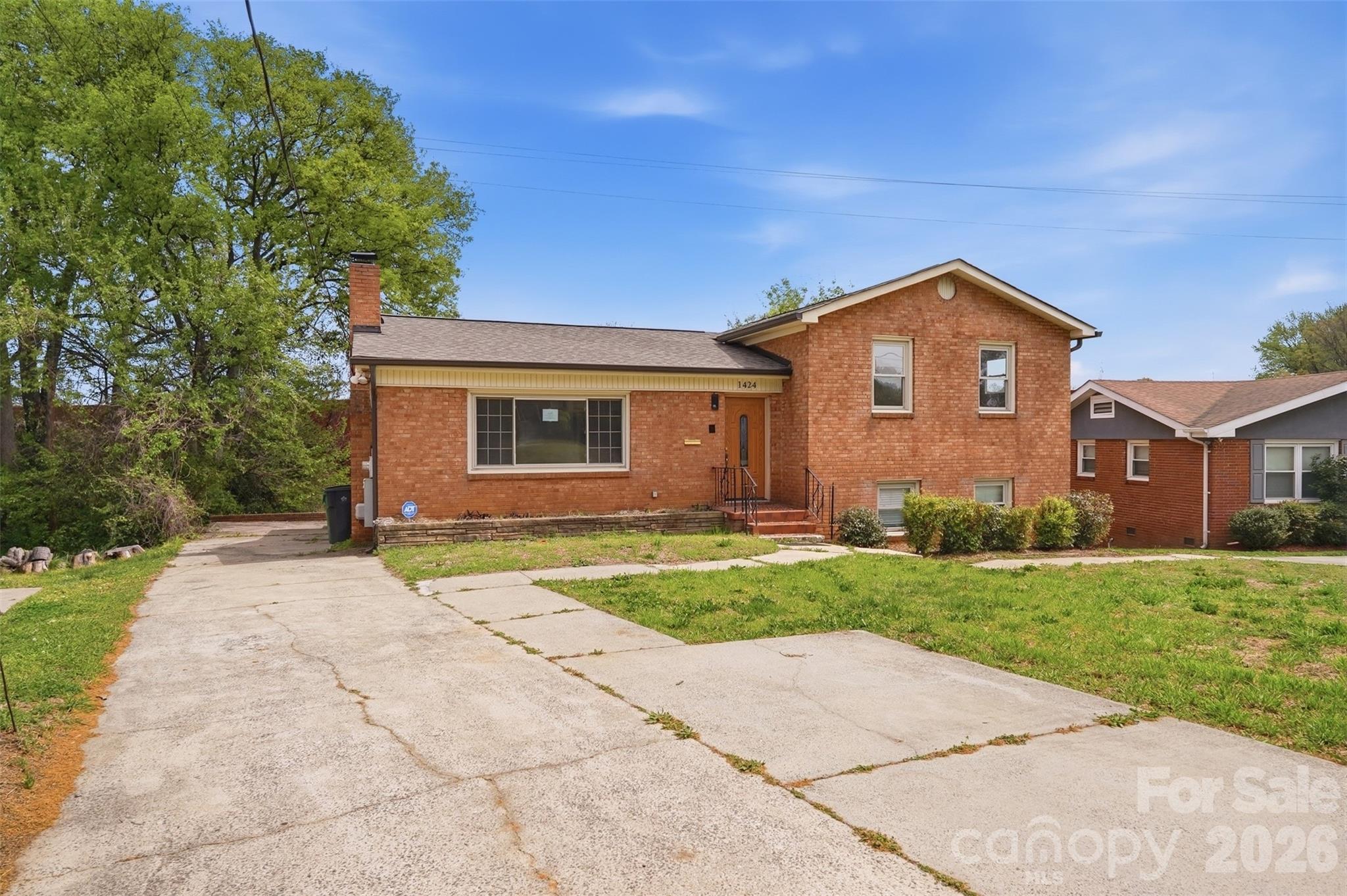 Oaklawn Park - Residential