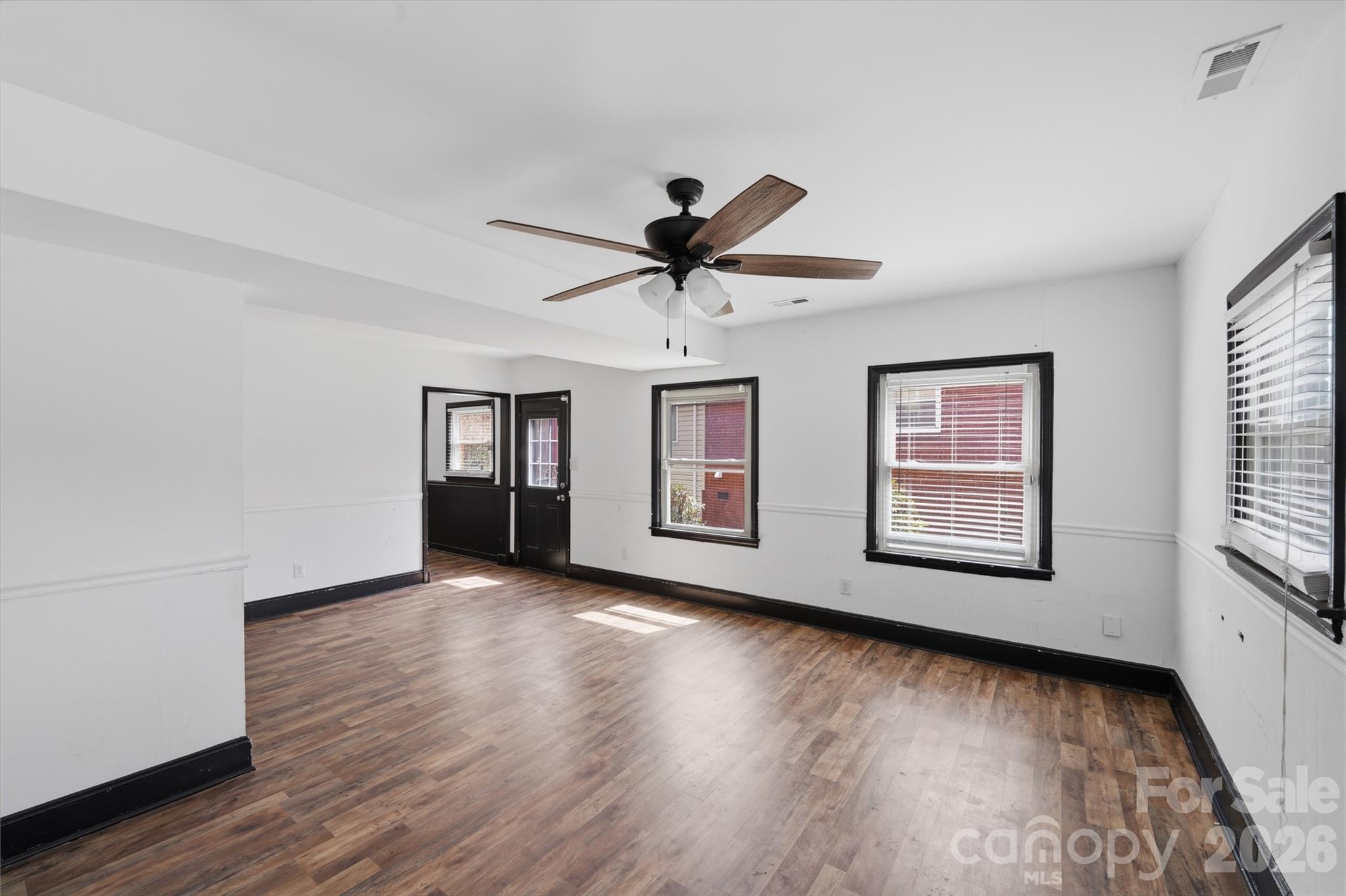 Oaklawn Park - Residential