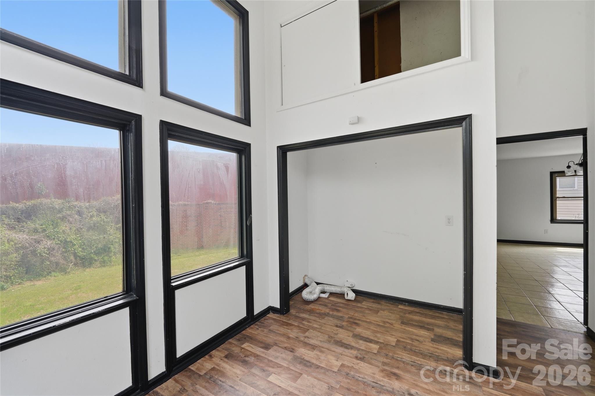 Oaklawn Park - Residential