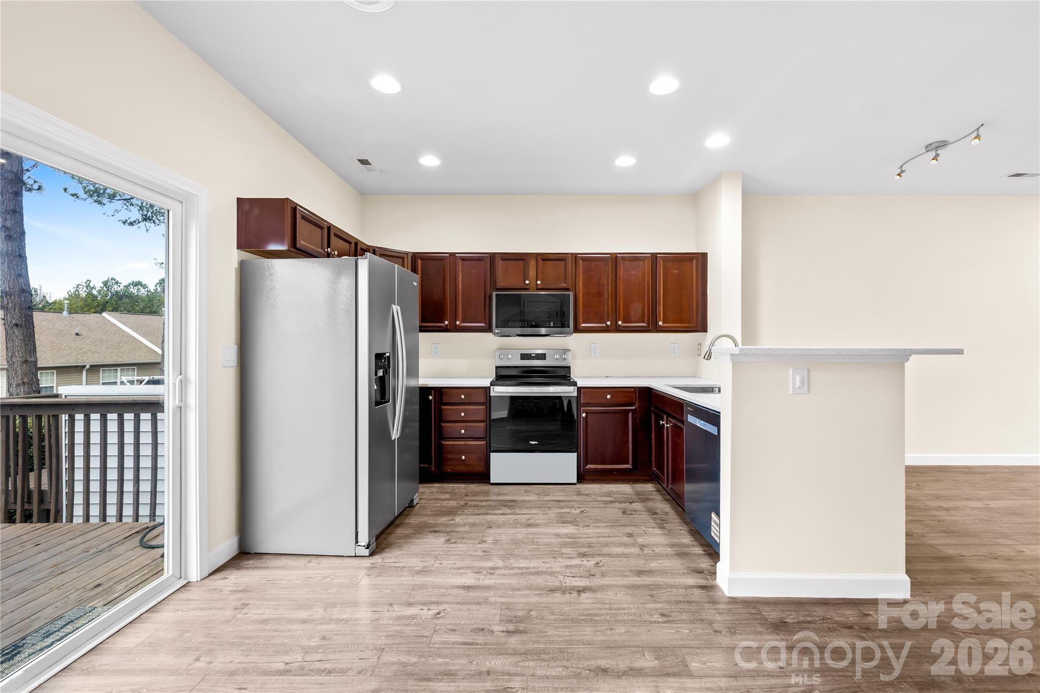 Oakbrooke - Residential