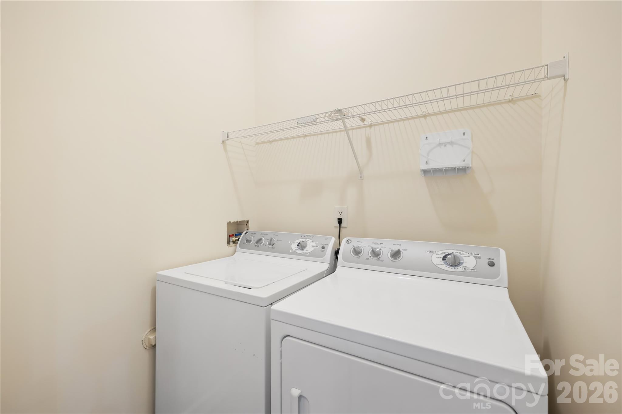 Oakbrooke - Residential