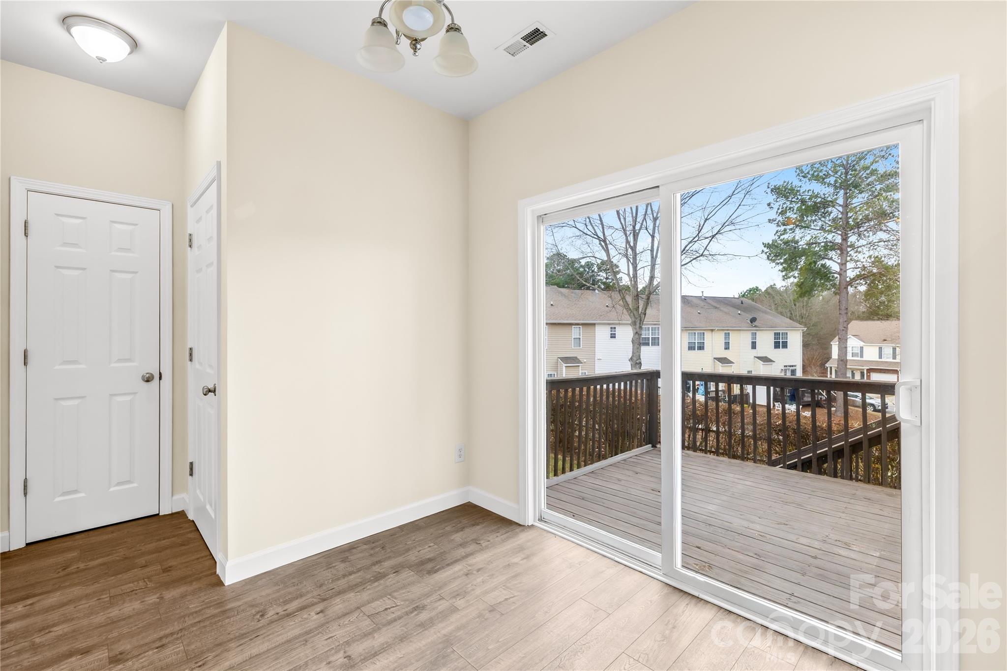 Oakbrooke - Residential