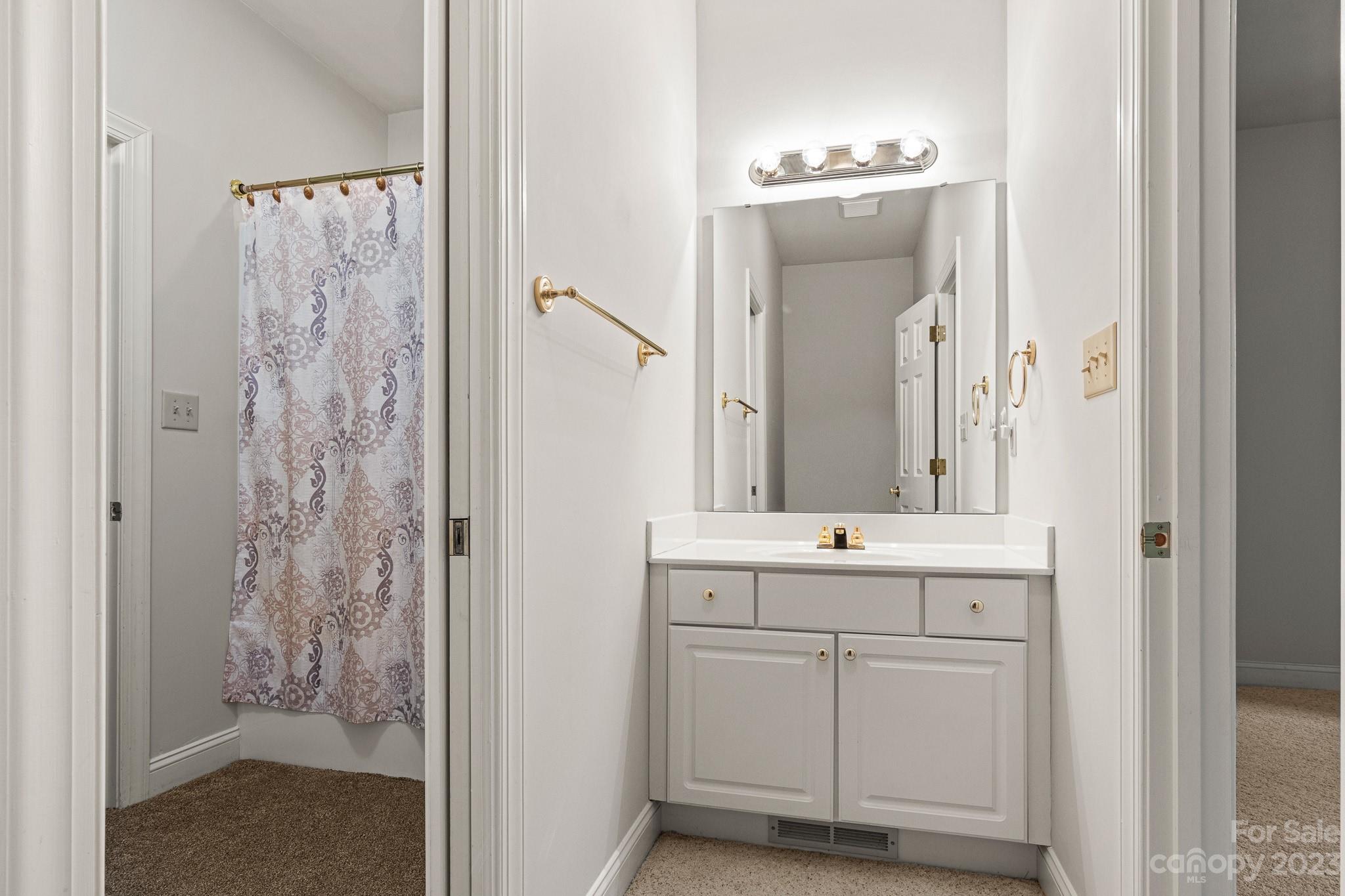 Riverbend - Residential