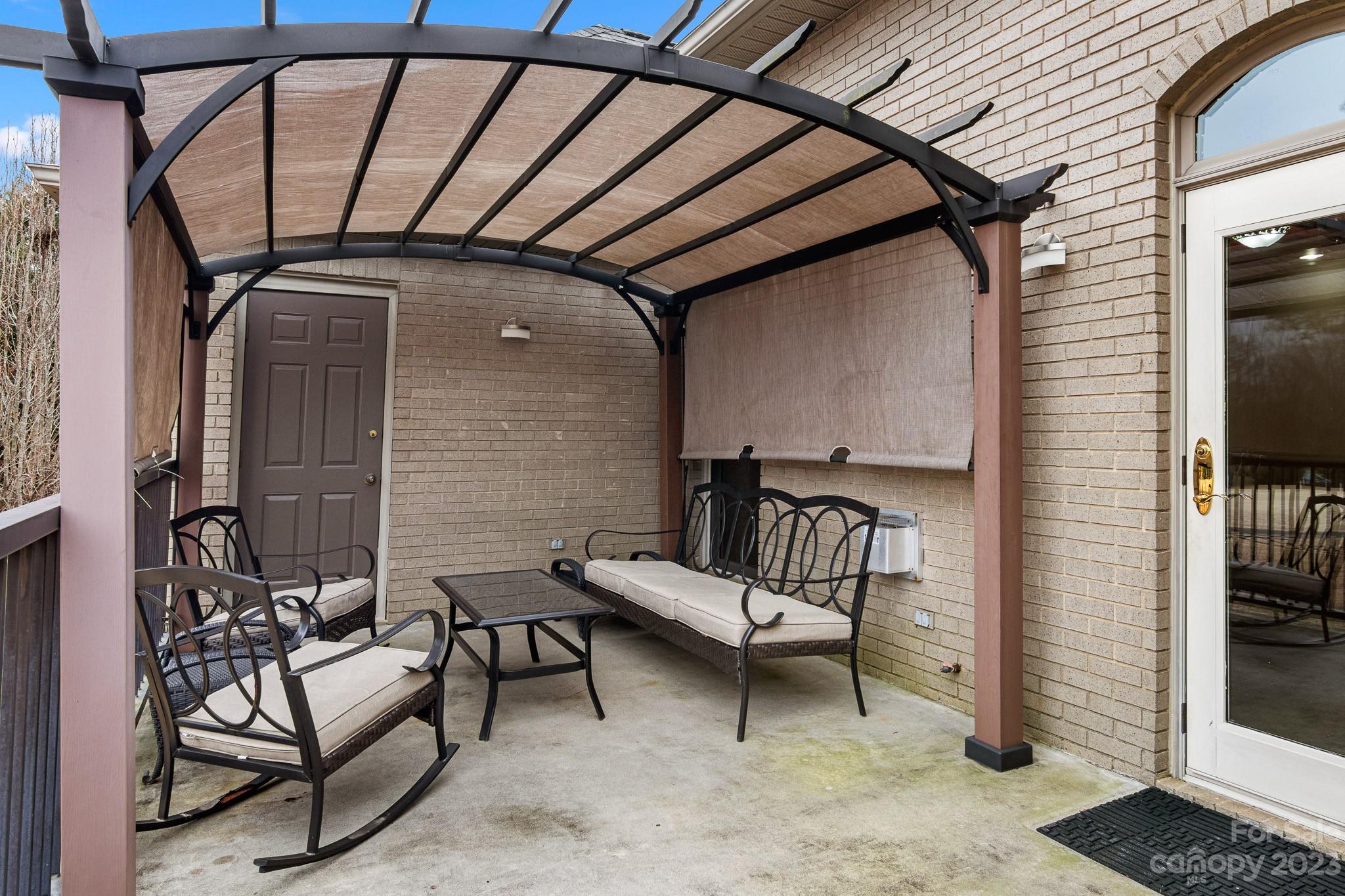 Riverbend - Residential