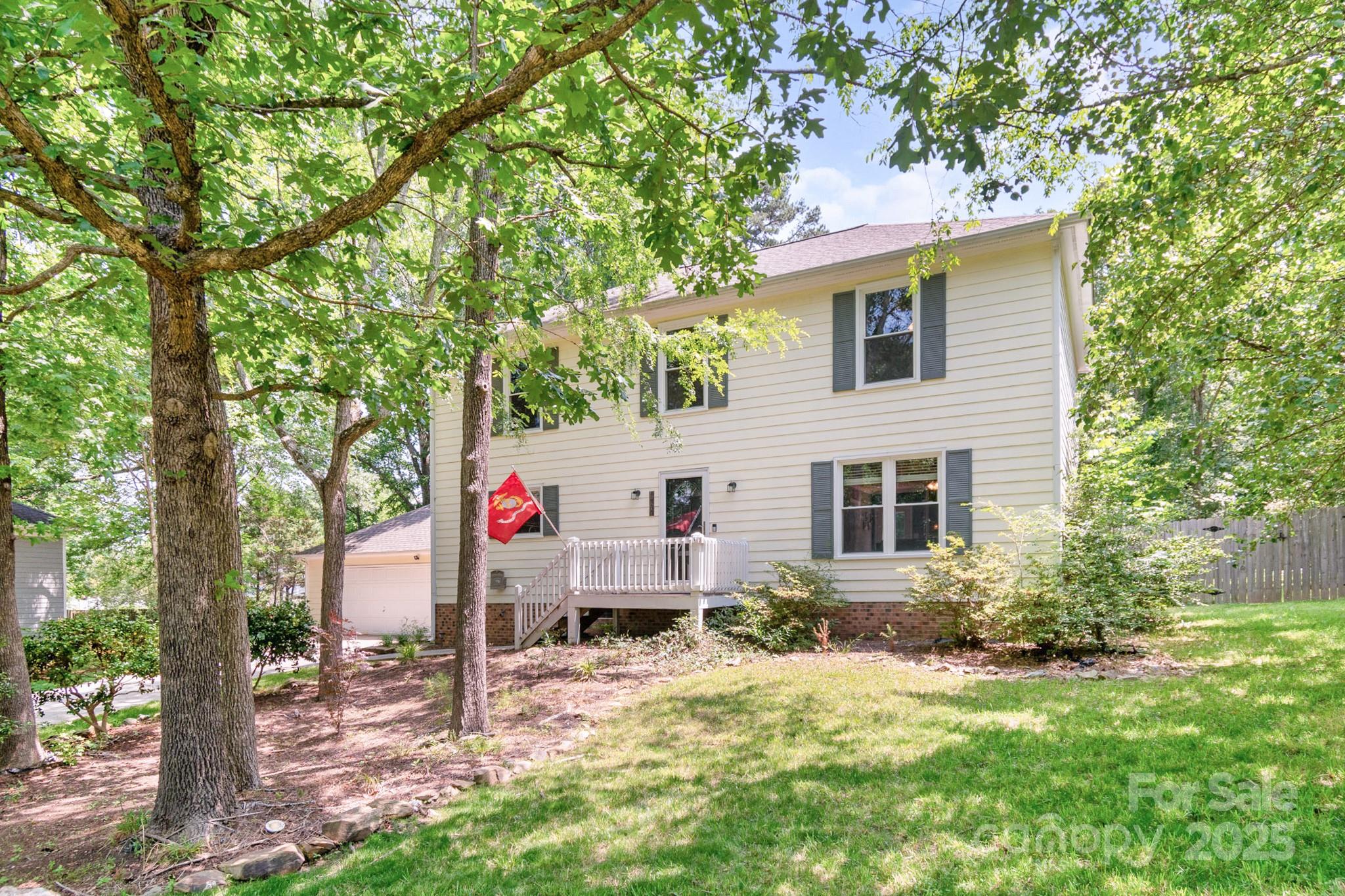 Lake Lee Estates - Residential