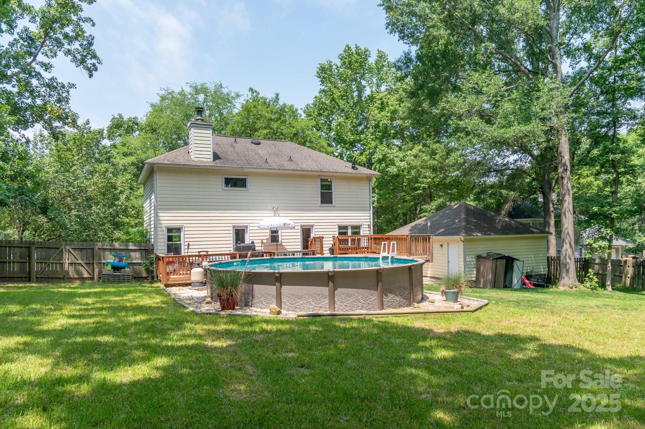 Lake Lee Estates - Residential