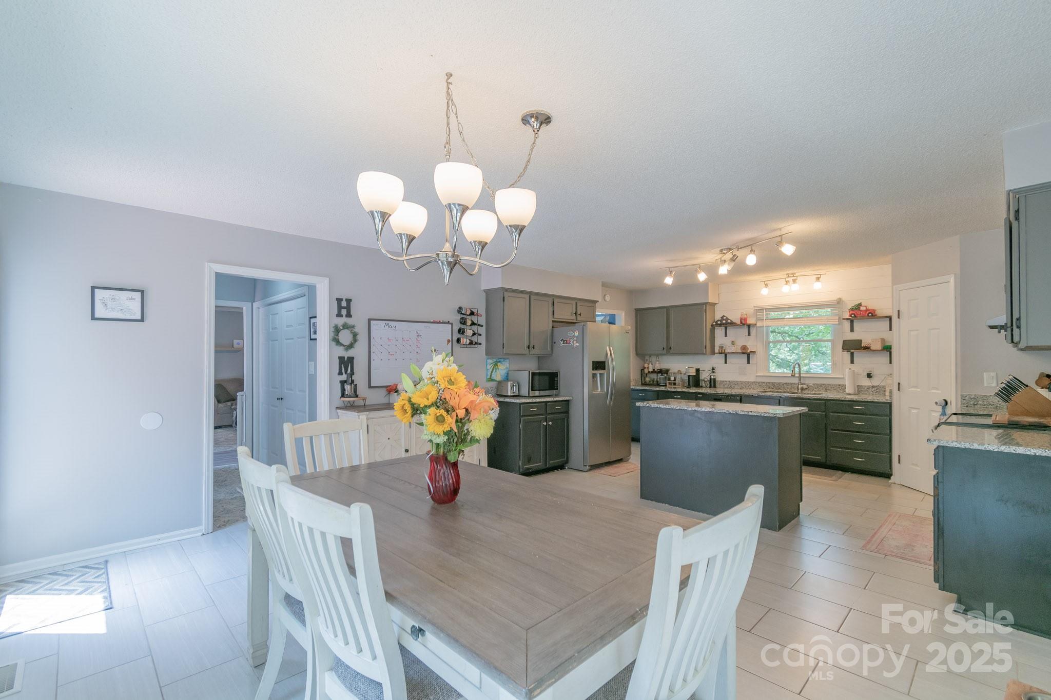 Lake Lee Estates - Residential