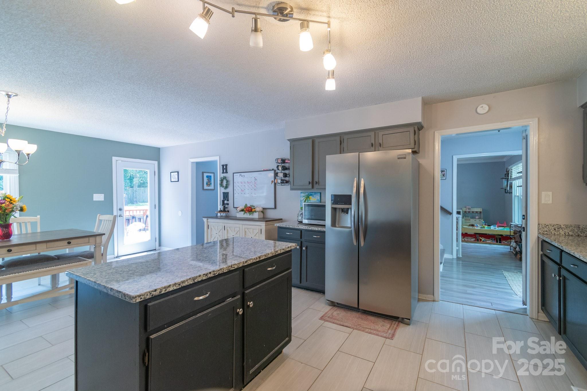 Lake Lee Estates - Residential