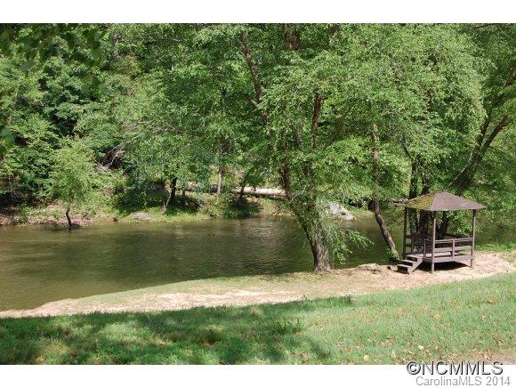 Riverbend - Land