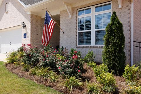 3006 Constitution Lane Gastonia NC 28056