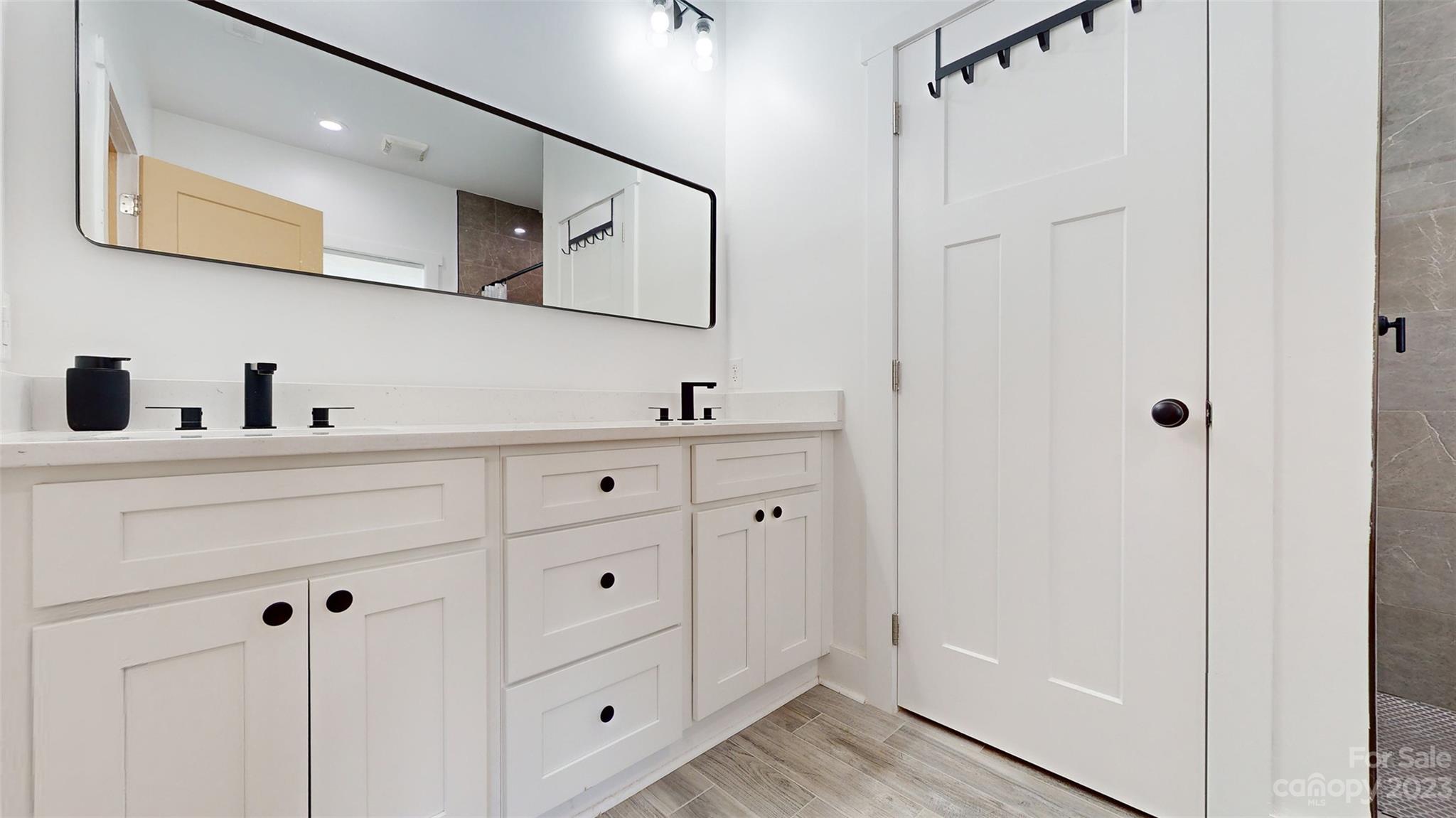 Hillcrest - Residential