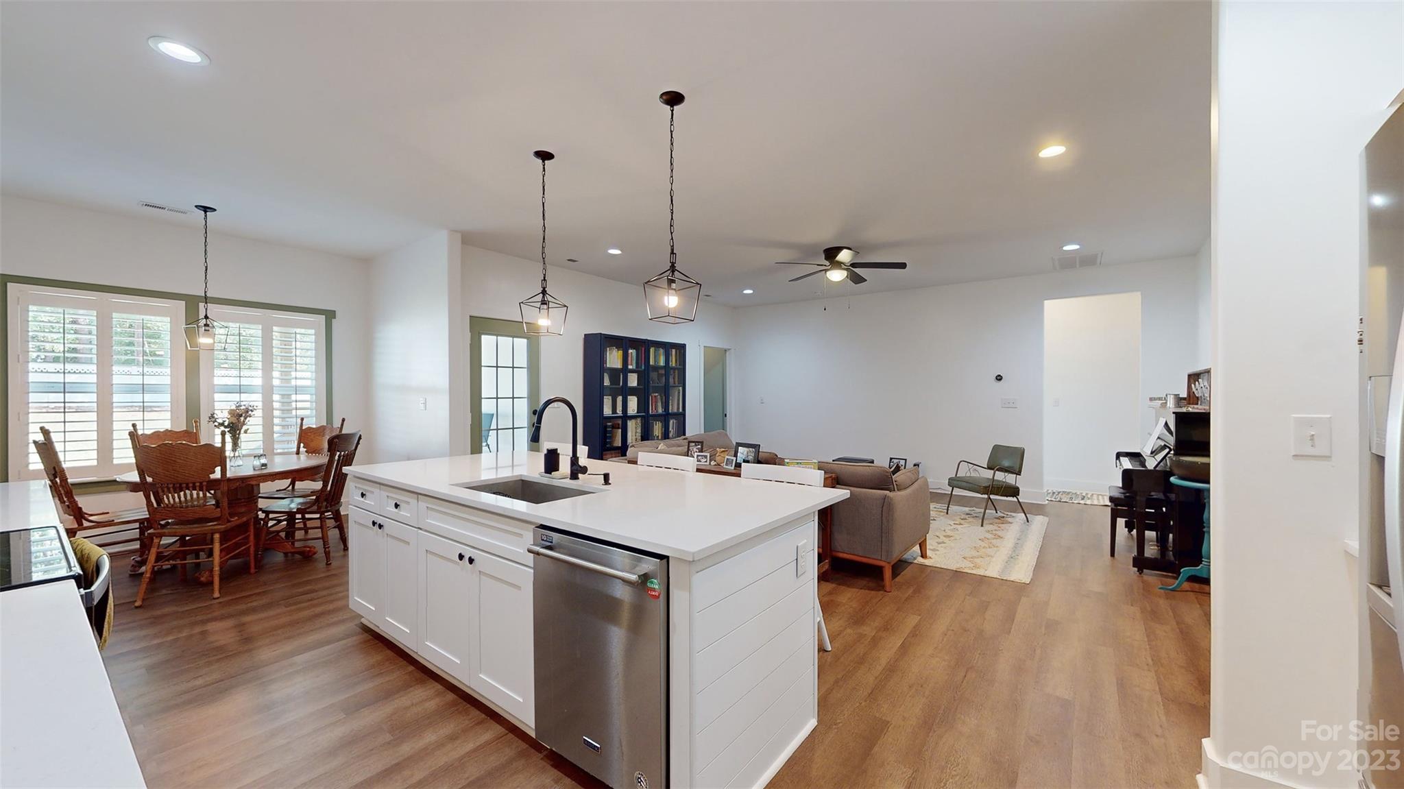 Hillcrest - Residential