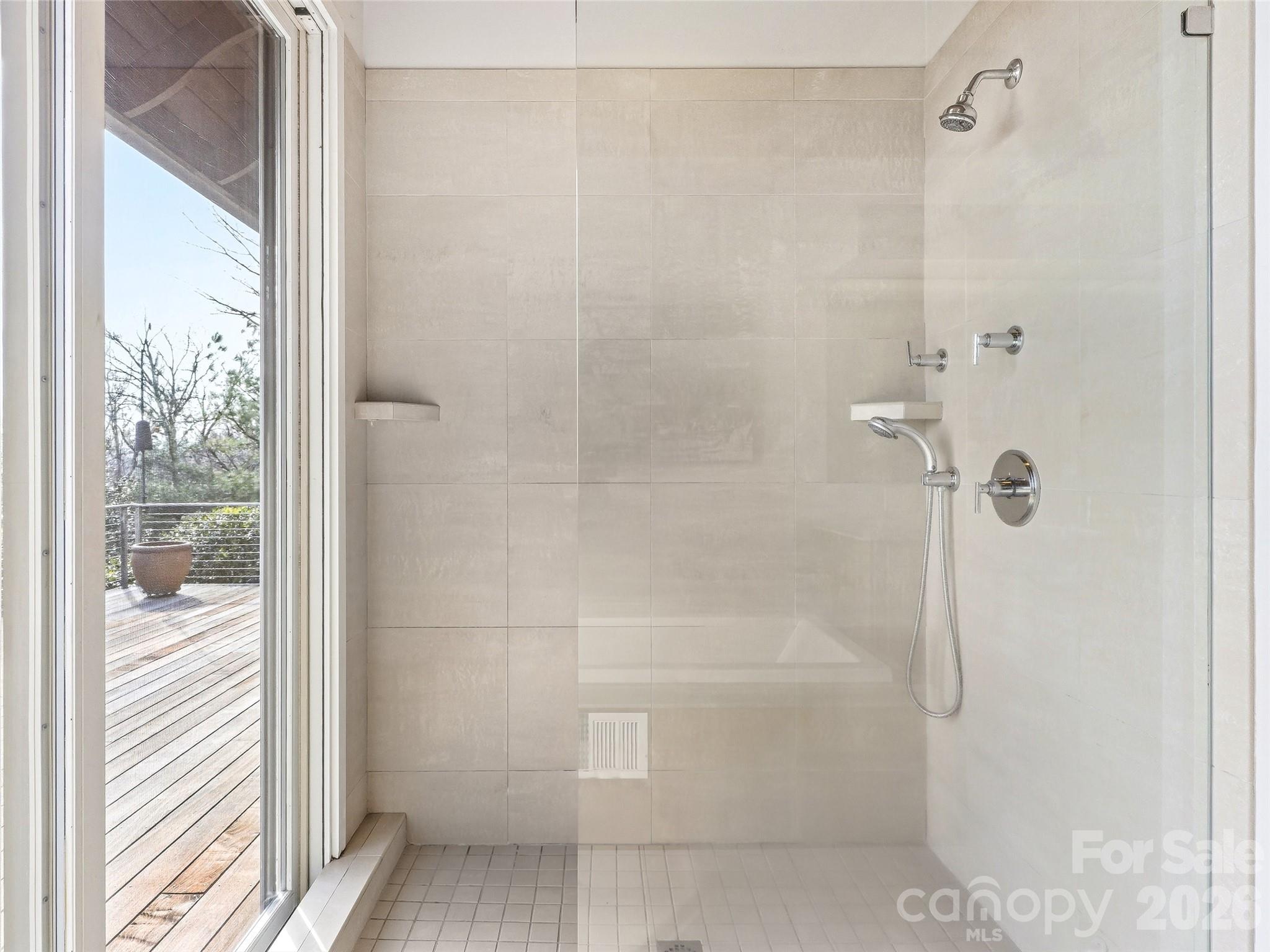 Horizon Hill - Residential