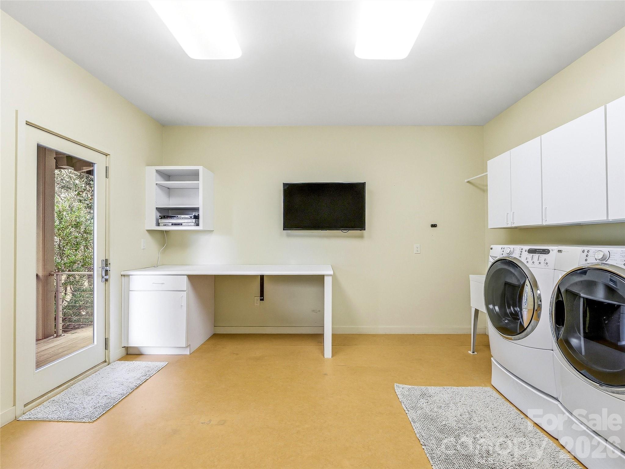 Horizon Hill - Residential