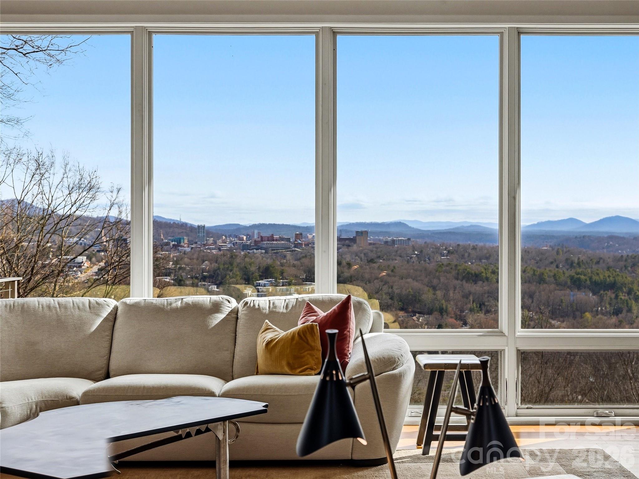 Horizon Hill - Residential