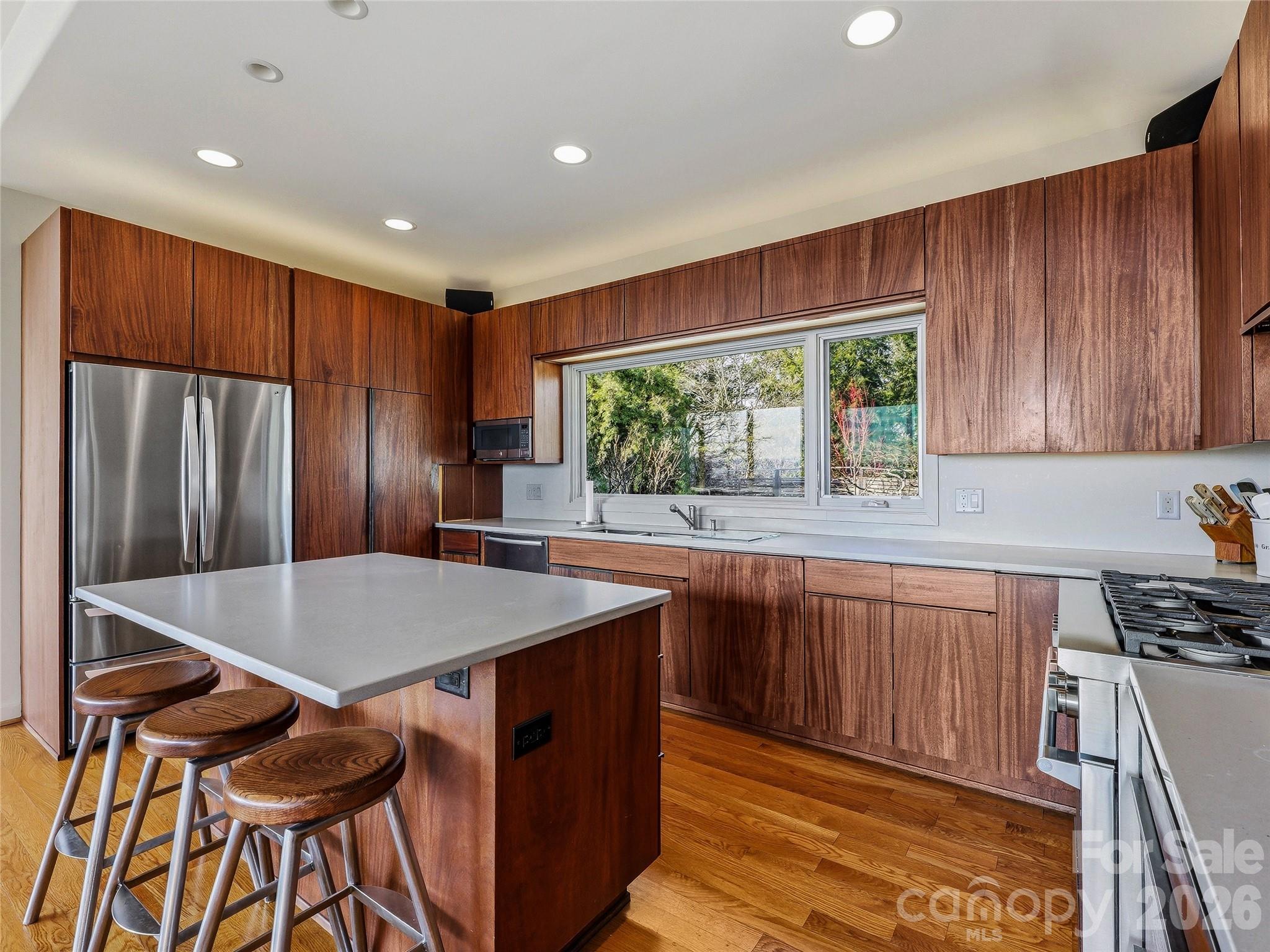 Horizon Hill - Residential