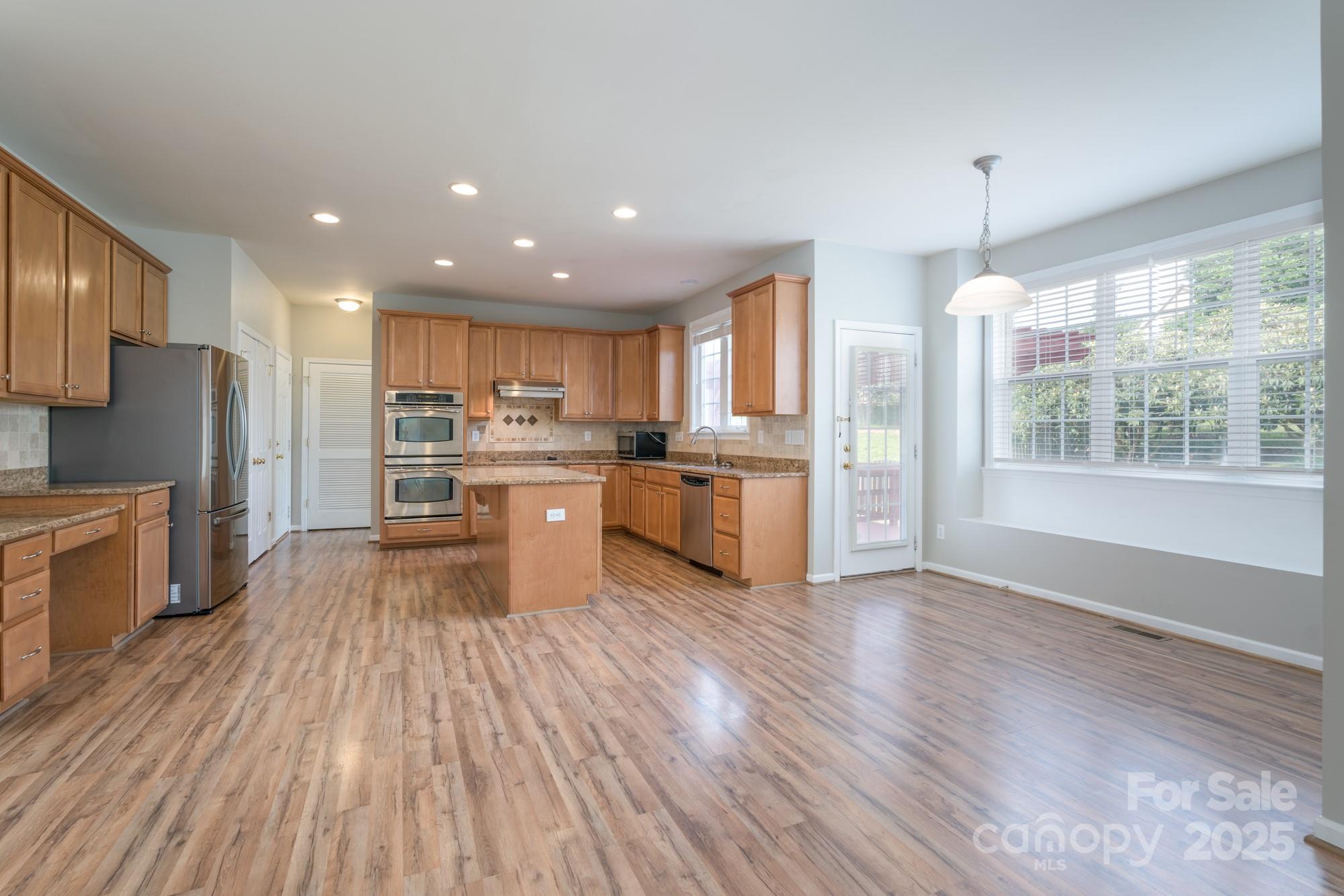 Waterstone - Residential