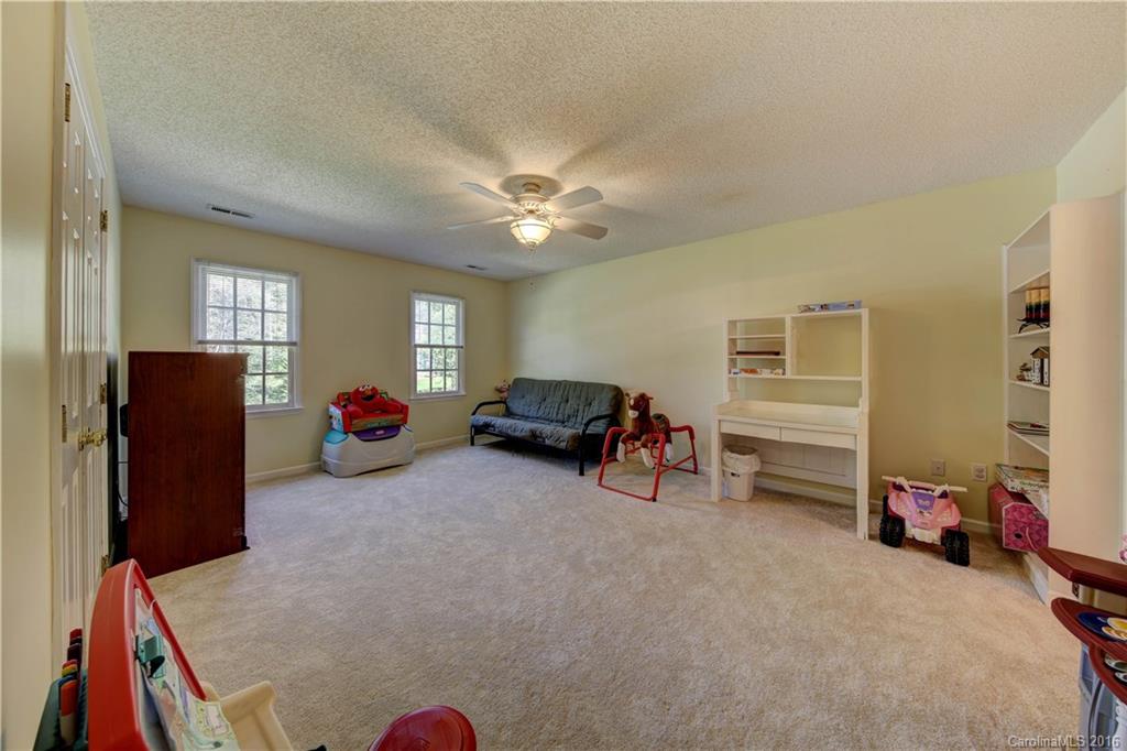 Steeplechase - Residential