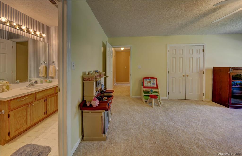 Steeplechase - Residential