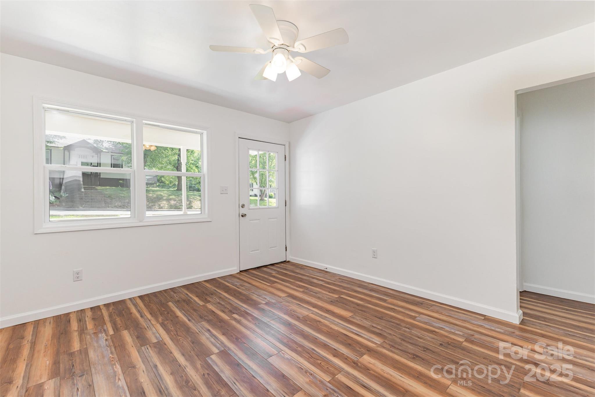 244 6TH Avenue SW
