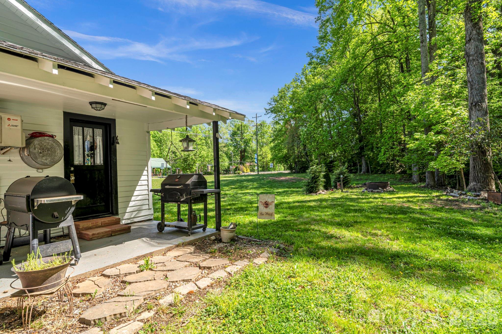 2355 Soco Road
