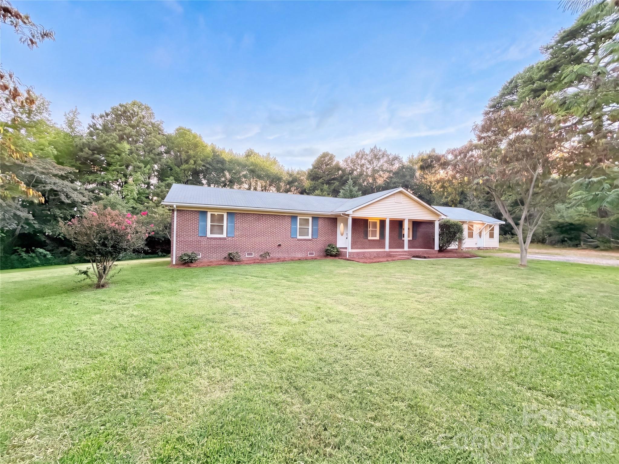 15408 Shawnee Trail