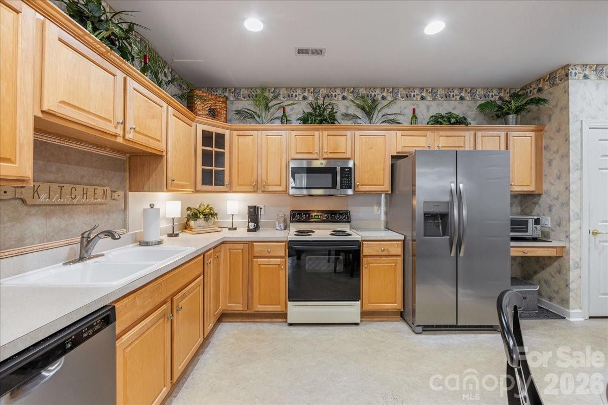 8368 Windsor Ridge Drive