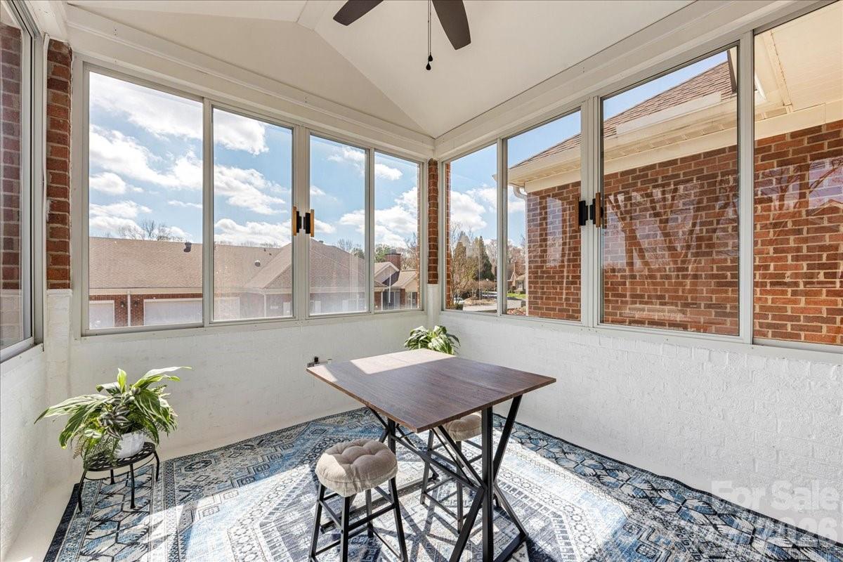 Windsor Oaks - Residential